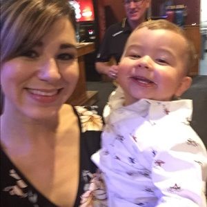 Meet your Posher, Courtney